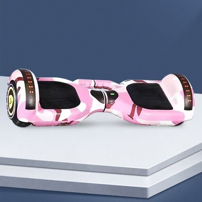 Aparência Hoverboard Elétrico de Cromo Patenteado para Meninas 5 a 10 km de alcance por carga
