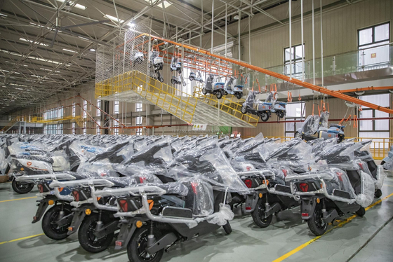 Bateria de chumbo-ácido Motocicleta elétrica 48V 350W Scooter elétrico padrão nacional para adultos
