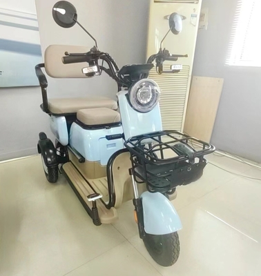 Veículo elétrico de lazer tripulado Triciclo elétrico chinês pequeno com motor de 801-1000W poderoso