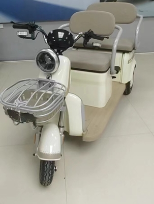 Veículo elétrico de lazer tripulado Triciclo elétrico chinês pequeno com motor de 801-1000W poderoso