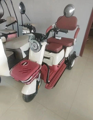 Triciclo elétrico compacto e confortável para viagens de curta distância 5-7h Tempo de carga