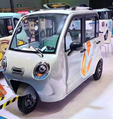 Sistema de travagem de tambor traseiro 500w Triciclo elétrico para adultos Transporte de carga e dois assentos