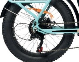 Bicicleta elétrica de lazer urbano com bateria integrada e pedal de potência