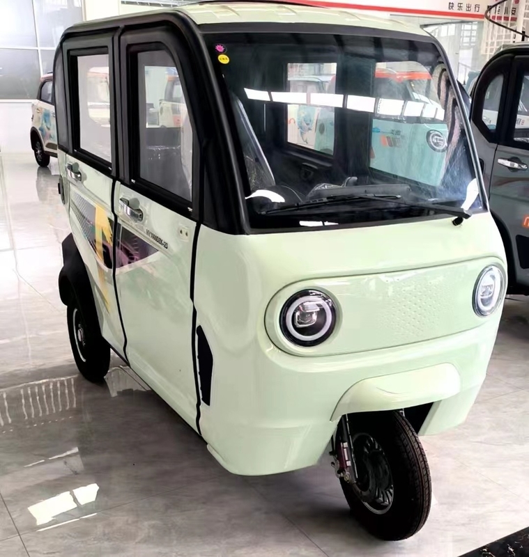 Sistema de travagem de tambor traseiro 500w Triciclo elétrico para adultos Transporte de carga e dois assentos