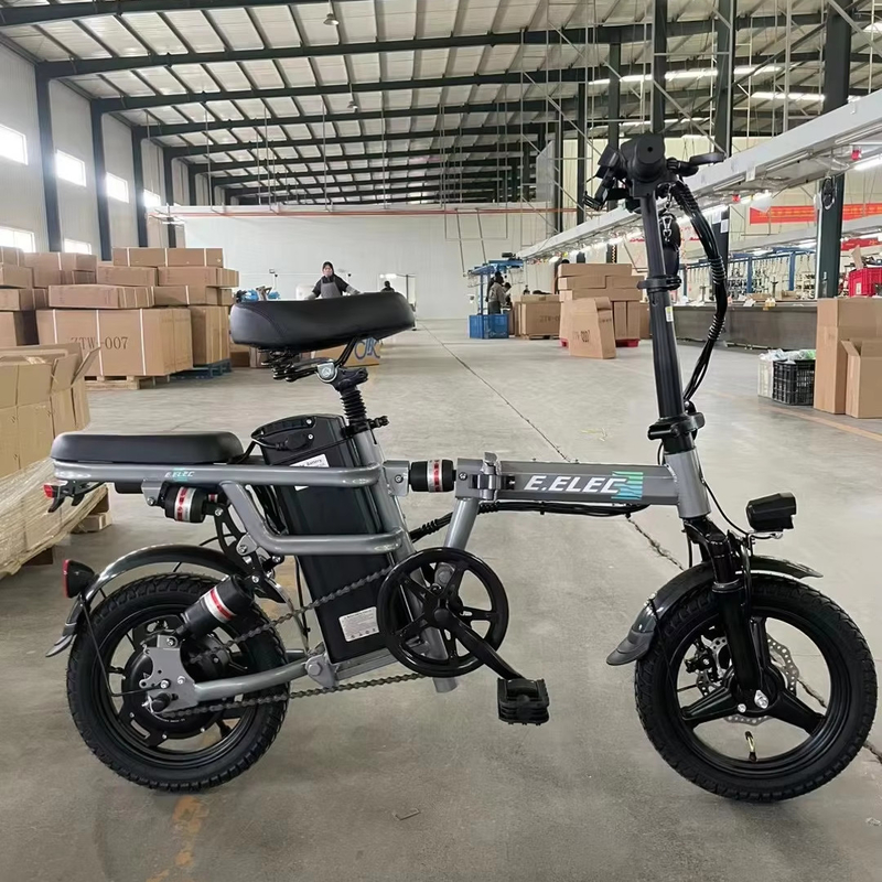 Estrutura de aço Motor de eixo traseiro Bicicleta elétrica pequena cadeia dobrável trancada e muito procurada